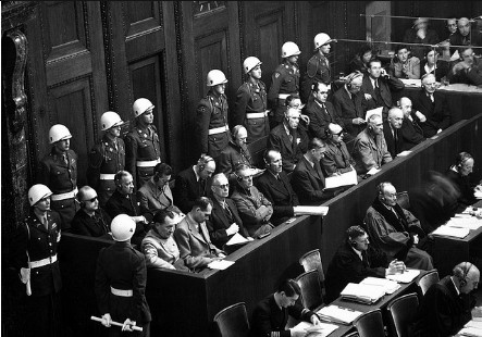 Guerra - Segunda Guerra Mundial (Julgamento em Nuremberg) doc